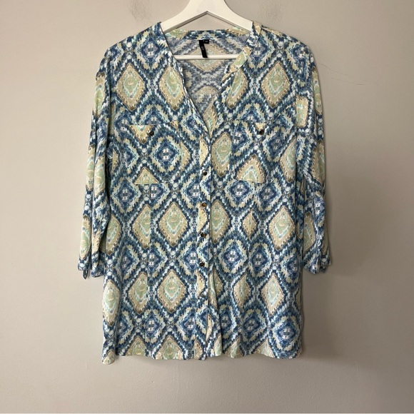 Cathy Button-Up Blue and Yellow Geometric Print Three Quarter Sleeve Top Medium - Picture 1 of 6